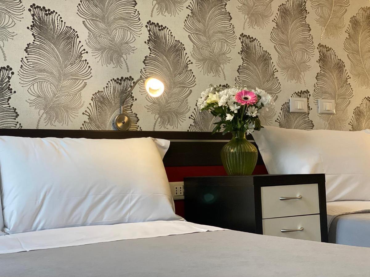 Hotel Rossovino Milano Екстериор снимка