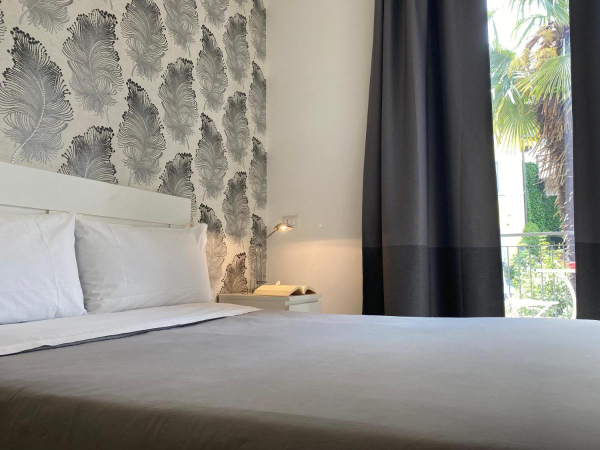 Hotel Rossovino Milano Екстериор снимка