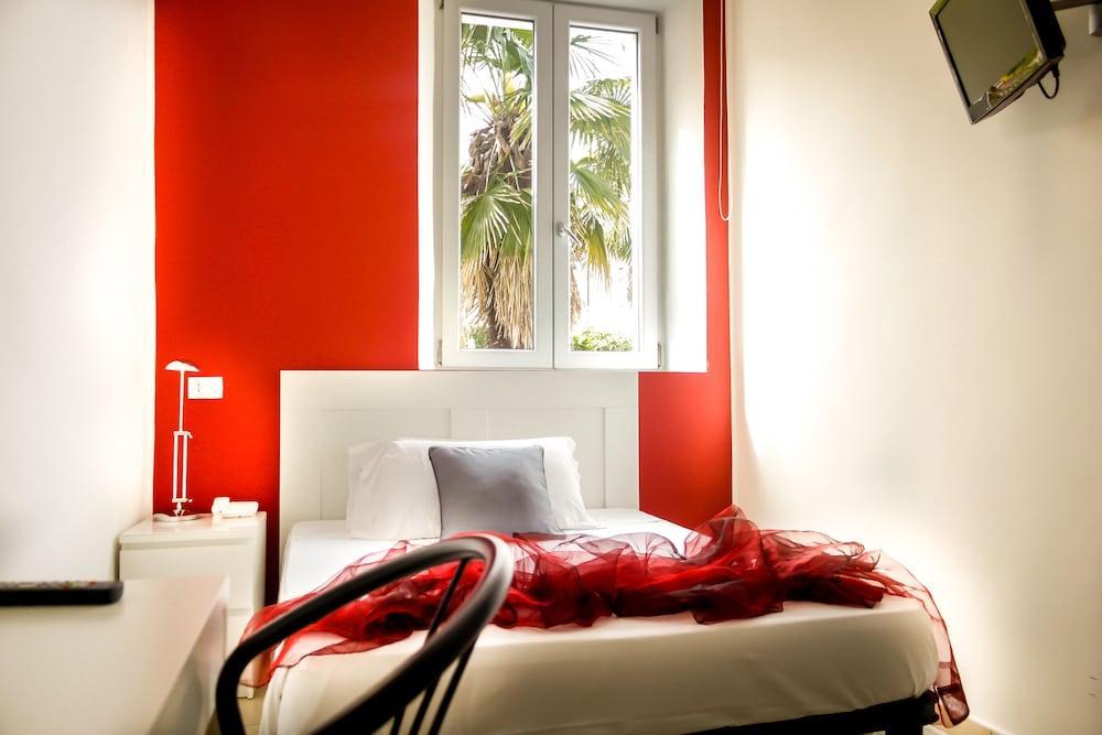 Hotel Rossovino Milano Екстериор снимка
